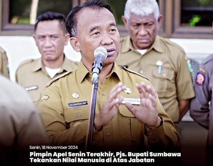  Pimpin Apel Senin Terakhir, Pjs. Bupati Sumbawa Tekankan Nilai Manusia di Atas Jabatan